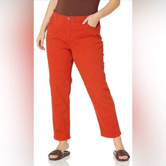 Gloria Vanderbilt Denim - GLORIA VANDERBILT Black Denim Amanda Original Slimming Jeans NWT